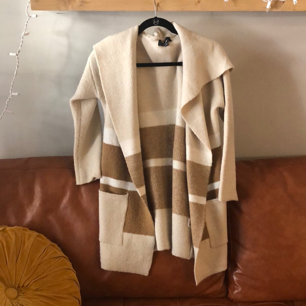 Lulus sweater